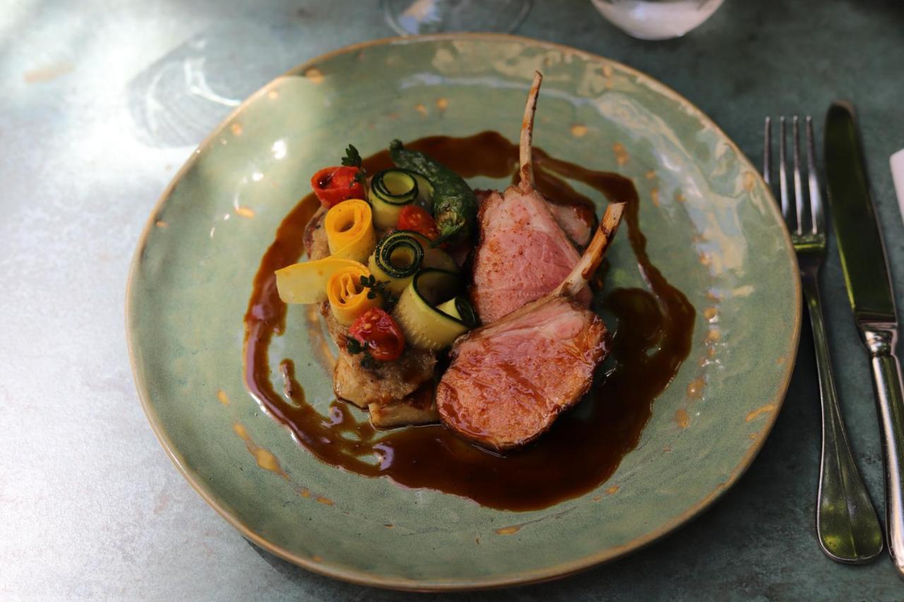Maison Breguet Paris Exterior photo Rack of lamb