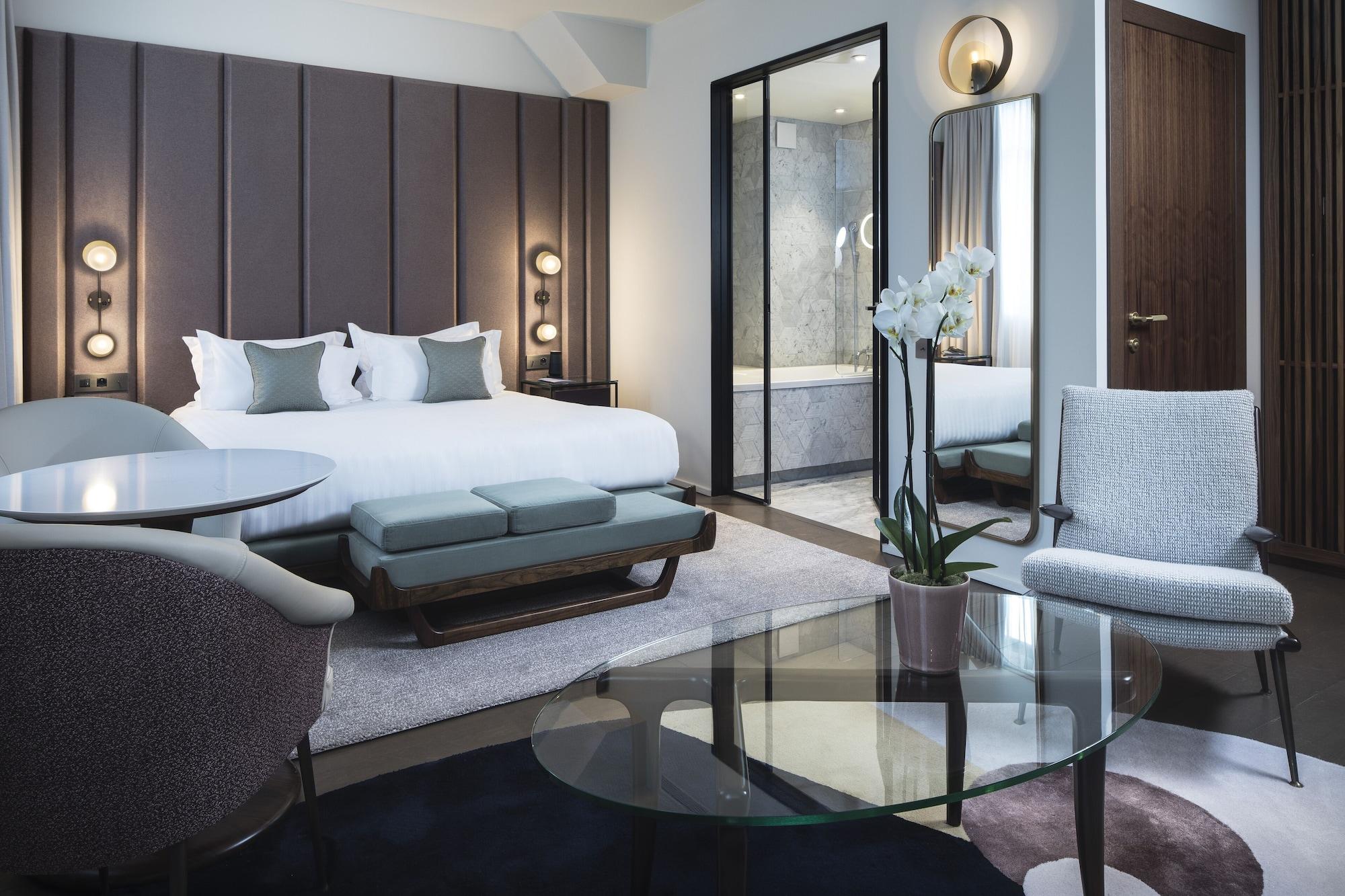Maison Breguet Paris Exterior photo A suite at the Mandarin Oriental, Paris