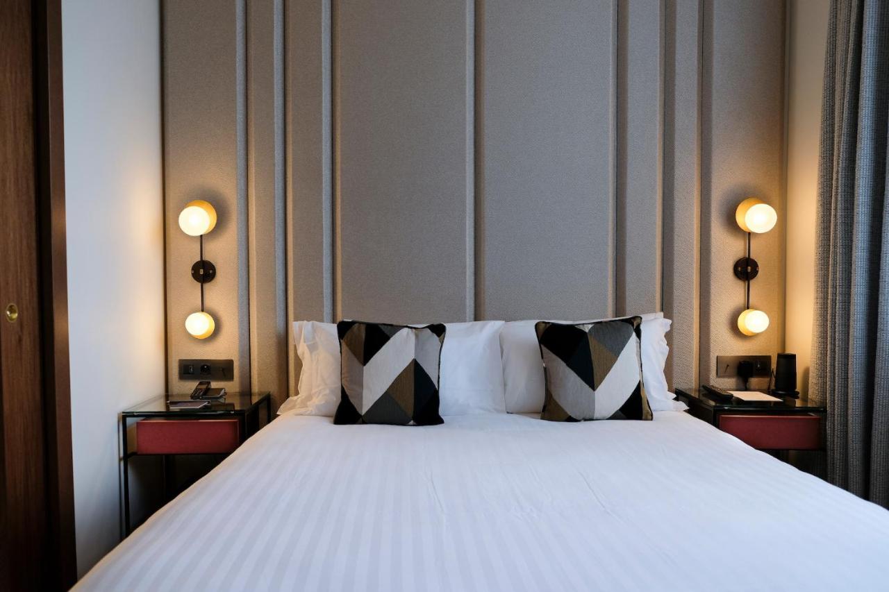 Maison Breguet Paris Exterior photo A bedroom at the hotel