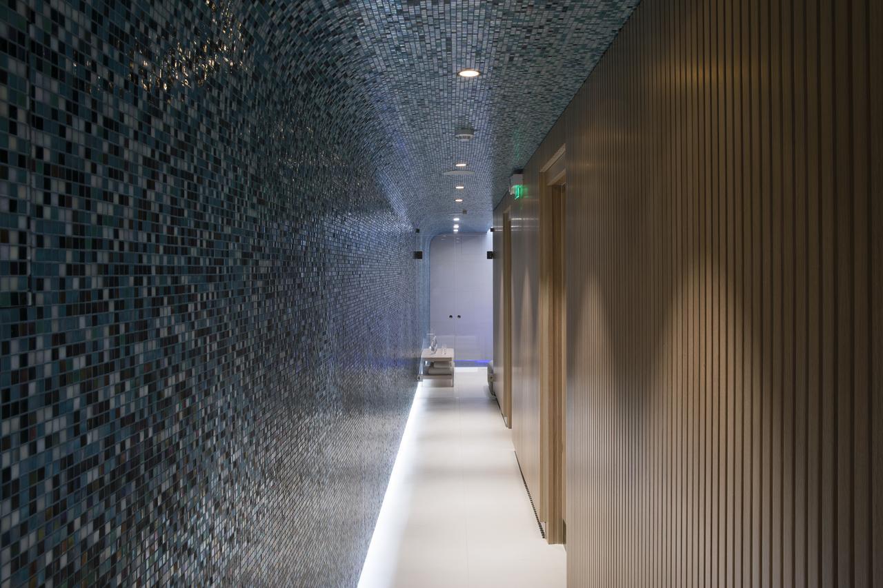 Maison Breguet Paris Exterior photo The spa at The Landmark