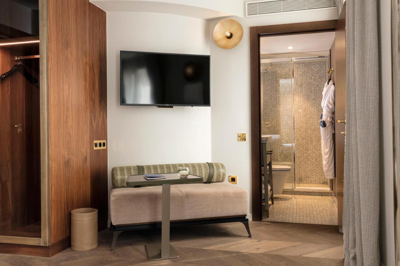 Maison Breguet Paris Exterior photo A room at the hotel